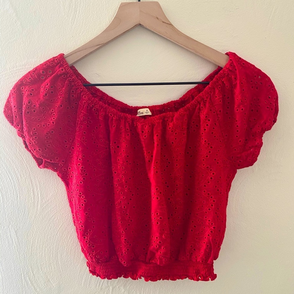 *SOLD* Hollister Eyelet Crop Top - Picture 1 of 4